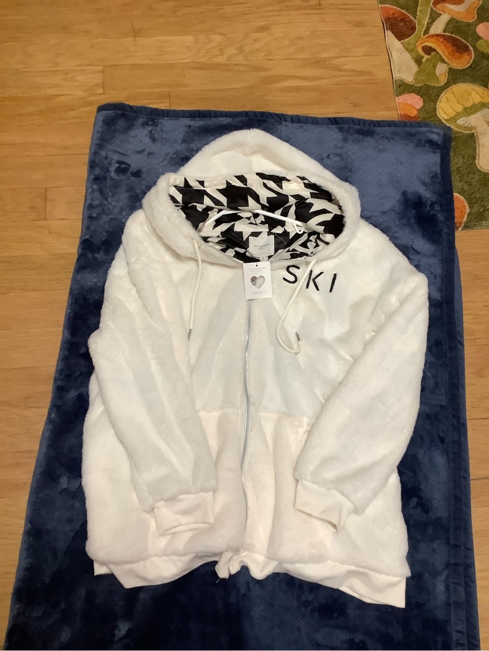 White Plush Hooded Ski Jacket for Men